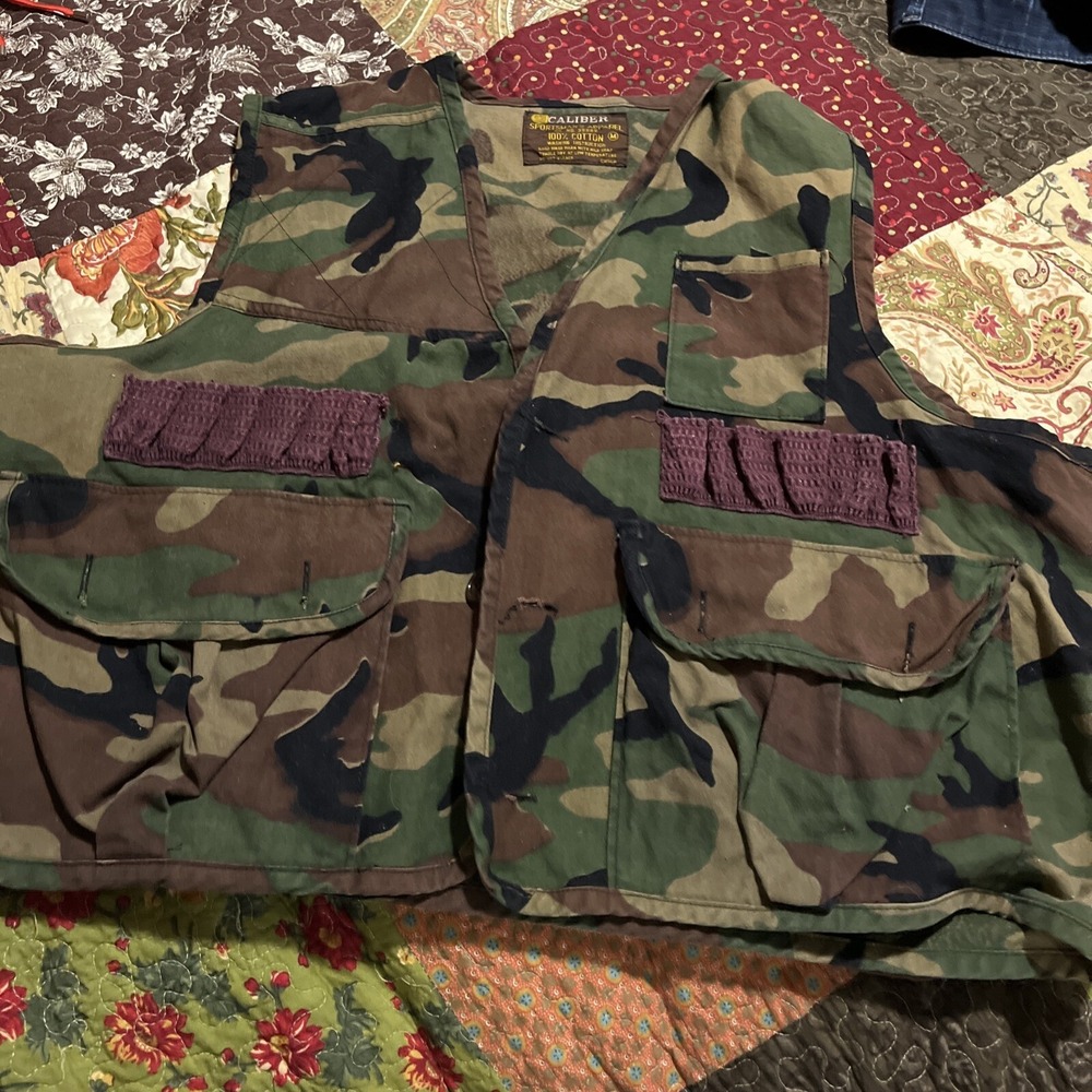 vtg  Caliber Sportsman Apparel hunting vest Mens Size‎ M Ammo Camouflage